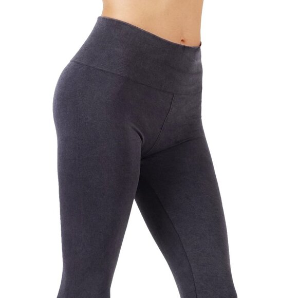 Yoga Dry-Fit Latest Fade Dye Active Capri Leggings - Picture 4 of 5
